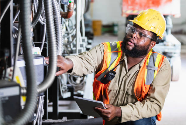 Best Electrical Contractors for Businesses  in North Branch, MN